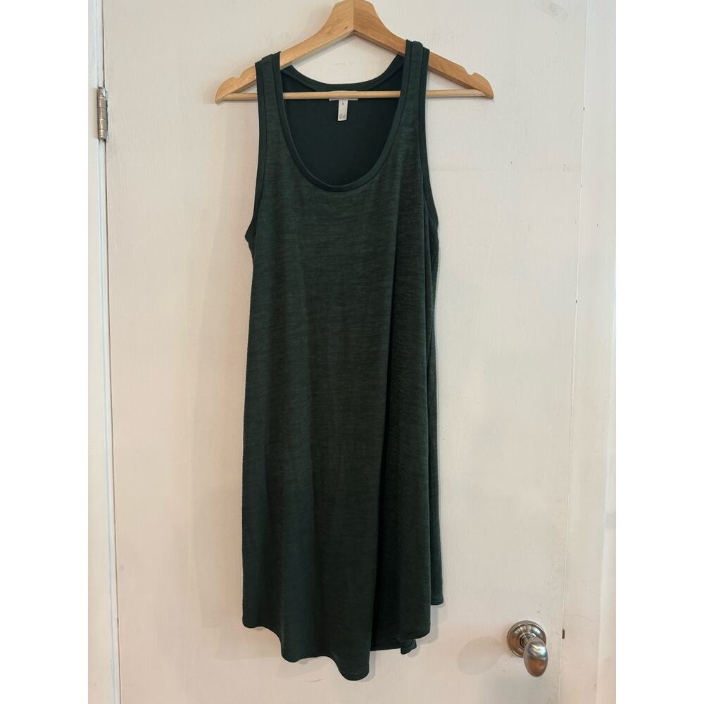 Leith Dress Sleevless mini dress racerback tank top forest green athletic M